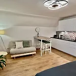 Dlouhá Apartman *